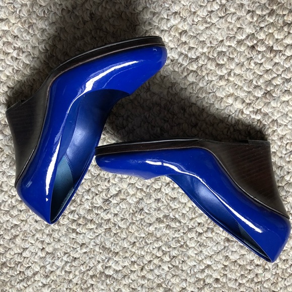 Statement Wedge - Picture 5 of 5